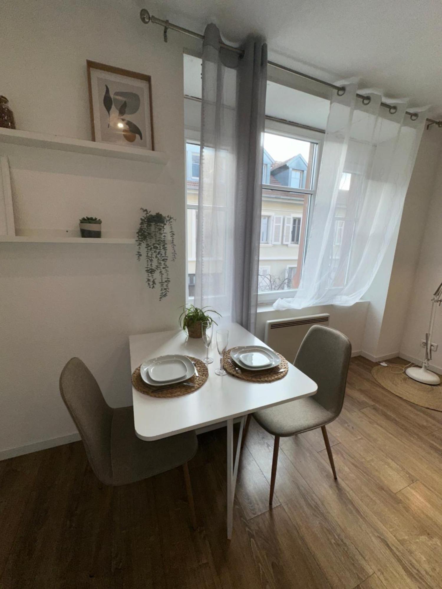 # Le 2 # Tres Beau T3 1Er Etage Tout Confort, Neuf, Mulhouse Centre Exterior photo