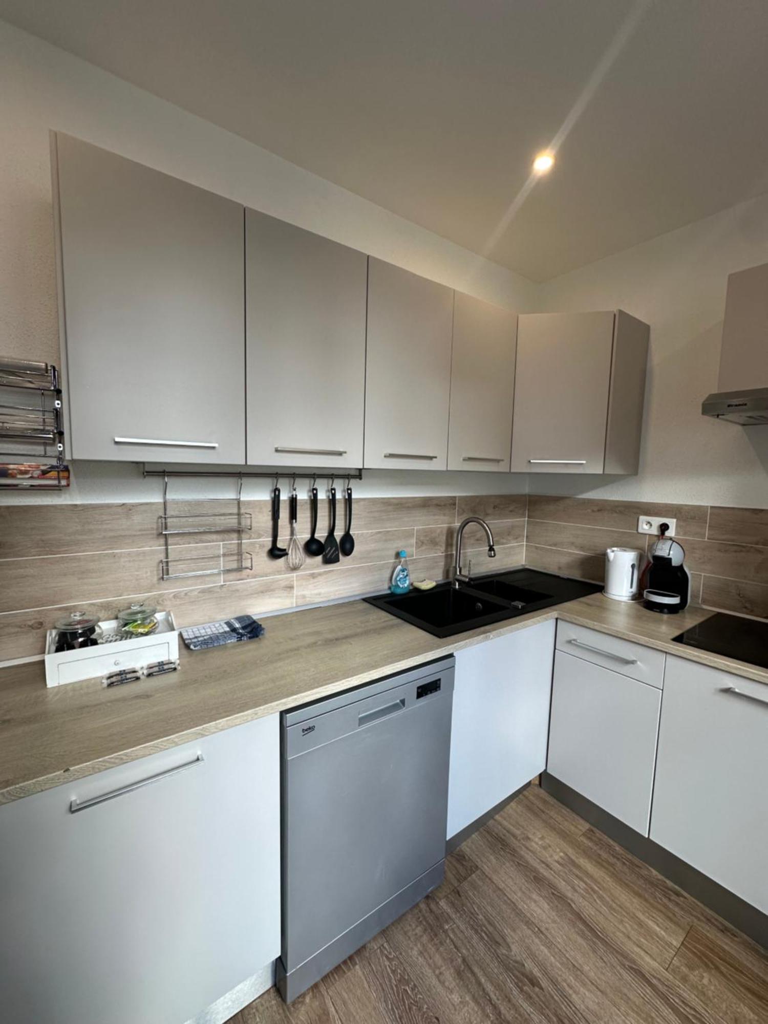 # Le 2 # Tres Beau T3 1Er Etage Tout Confort, Neuf, Mulhouse Centre Exterior photo